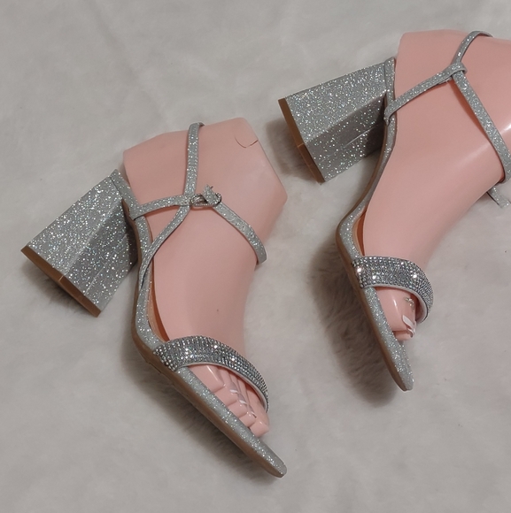 Kelly & Katie Shoes - Kelly Katie heel shoes for women size 6